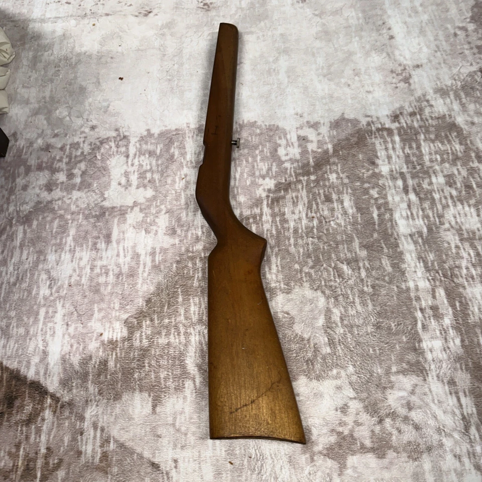 ARMAS CENTURY BEARCAT 22 Cal. STOC de rifle Foto 2 de 4