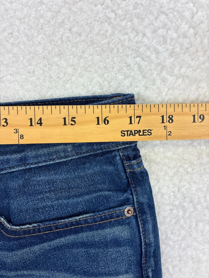 Uniqlo Shorts Women’s Size 28 Blue White Denim Jean Lot of 2 High Rise Casual - Image 3 of 4