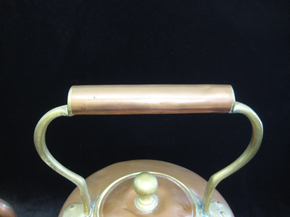 Винтажный медный чайник ручной работы, высота 12 дюймов, включая ручку, ширина 12 дюймов  - Изображение 3 из 4