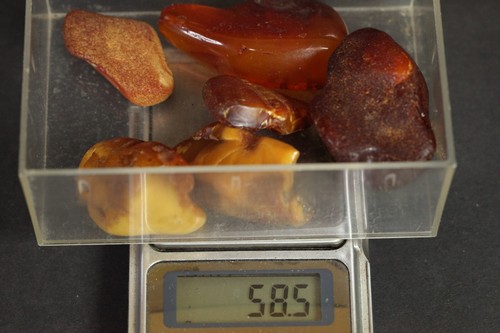 7 Natural 58.5gr Butterscotch Egg Yolk Baltic Amber SEA Stone nuggets D1594 - Picture 5 of 5