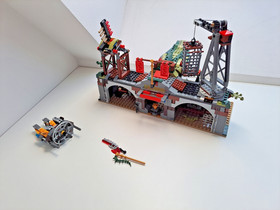 LEGO 70014 Legends of Chima The Croc Swamp Hideout 100% Complete No Stickers