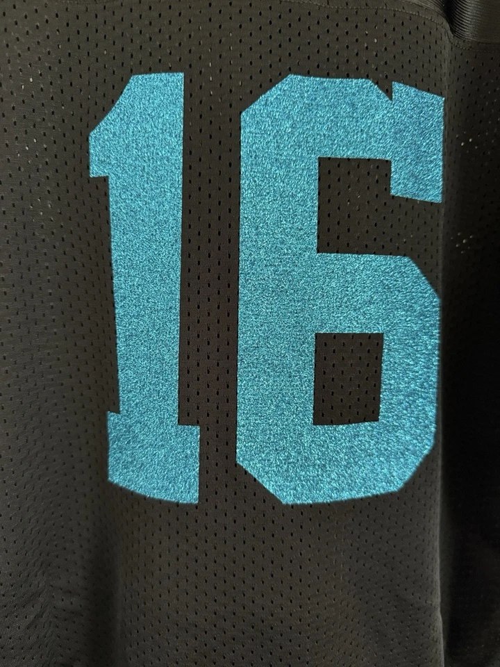 🏈Ladies Detroit Lions Football Jersey-Jared Goff #16-GLITTER Size Large 🔥 - Image 4 of 4