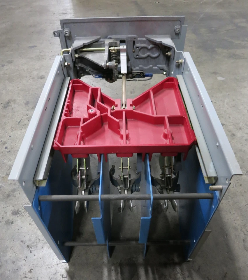 Cutler Hammer 72LFR-4 400A Ampgard Interruptor Aislante Manija Mecanismo Aspiradora SJ Foto 4 de 4