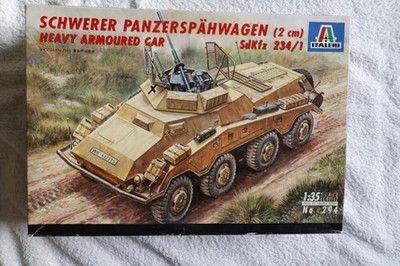 Italeri No 294 s. Panzerspähwagen (2cm) (8Rad) Sd.Kfz 234/1 1:35