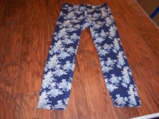 Gap womens jeans pants size 28 / 6 R MINT cond