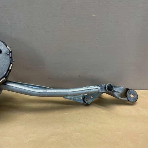 2010-2016 BMW F10 F07 F01 F02 WINDSHIELD WIPER LINKAGE MOTOR ASSEMBLY OEM - Picture 10 of 15