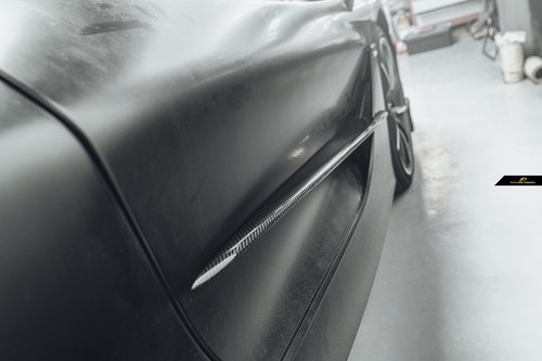 Mclaren 720S - Lama laterale in carbonio stile Future Design Side Splitter Flap - Foto 12 di 14