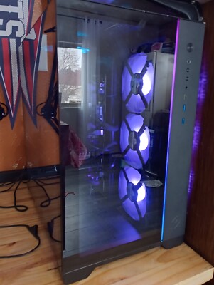 gaming pc desktop computer