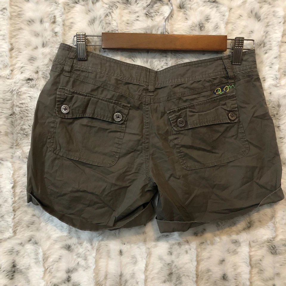 Volcom Juniors Cuffed Shorts Khaki Cotton Casual Size 1 - Image 2 of 4
