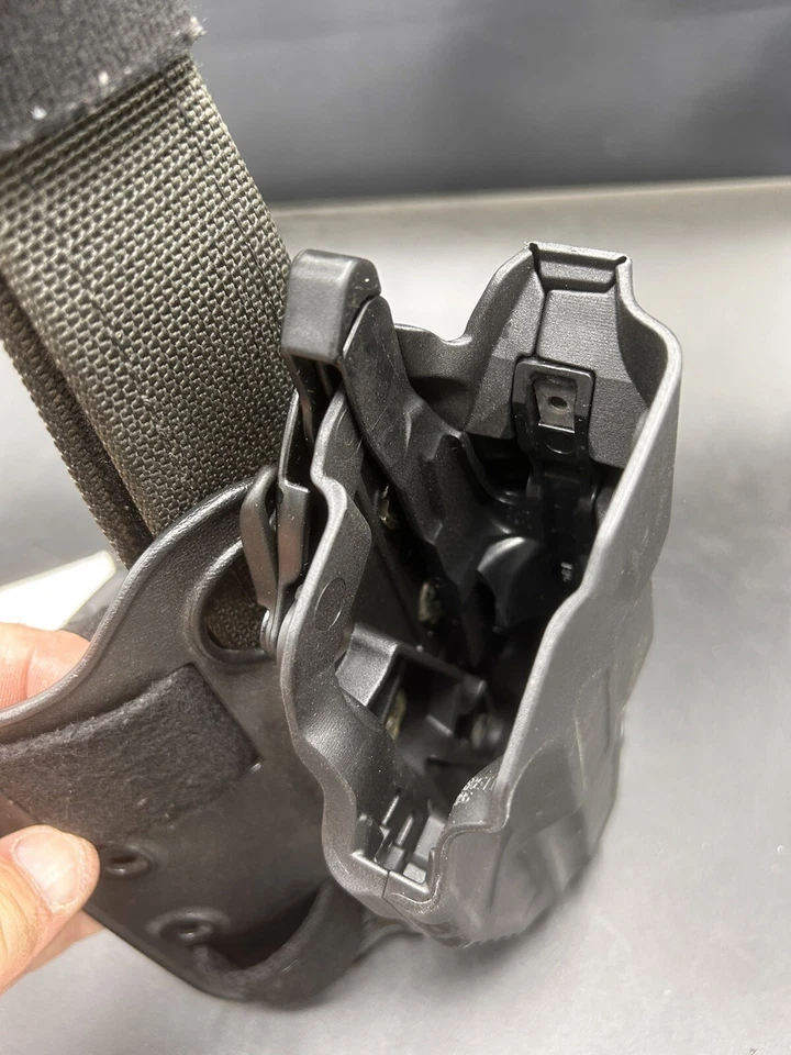 SAFARILAND 7390 7TS ALS Level 2, RH HOLSTER BERETTA M9A4 92FS M9A3 W/ ALS Lock - Image 4 of 4