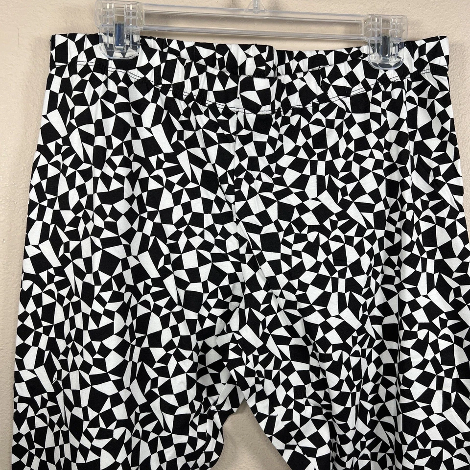 NUEVO CAPRIS GEOMÉTRICO SIN LÍMITES NEGRO BLANCO XL MUJER 19 JUNIORS 90s Y2k�� Foto 2 de 4