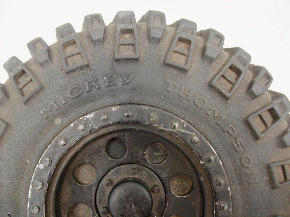 (2) Neumáticos y ruedas Nylint Mickey Thompson Baja Claw hexagonales de 10 mm Foto 3 de 4