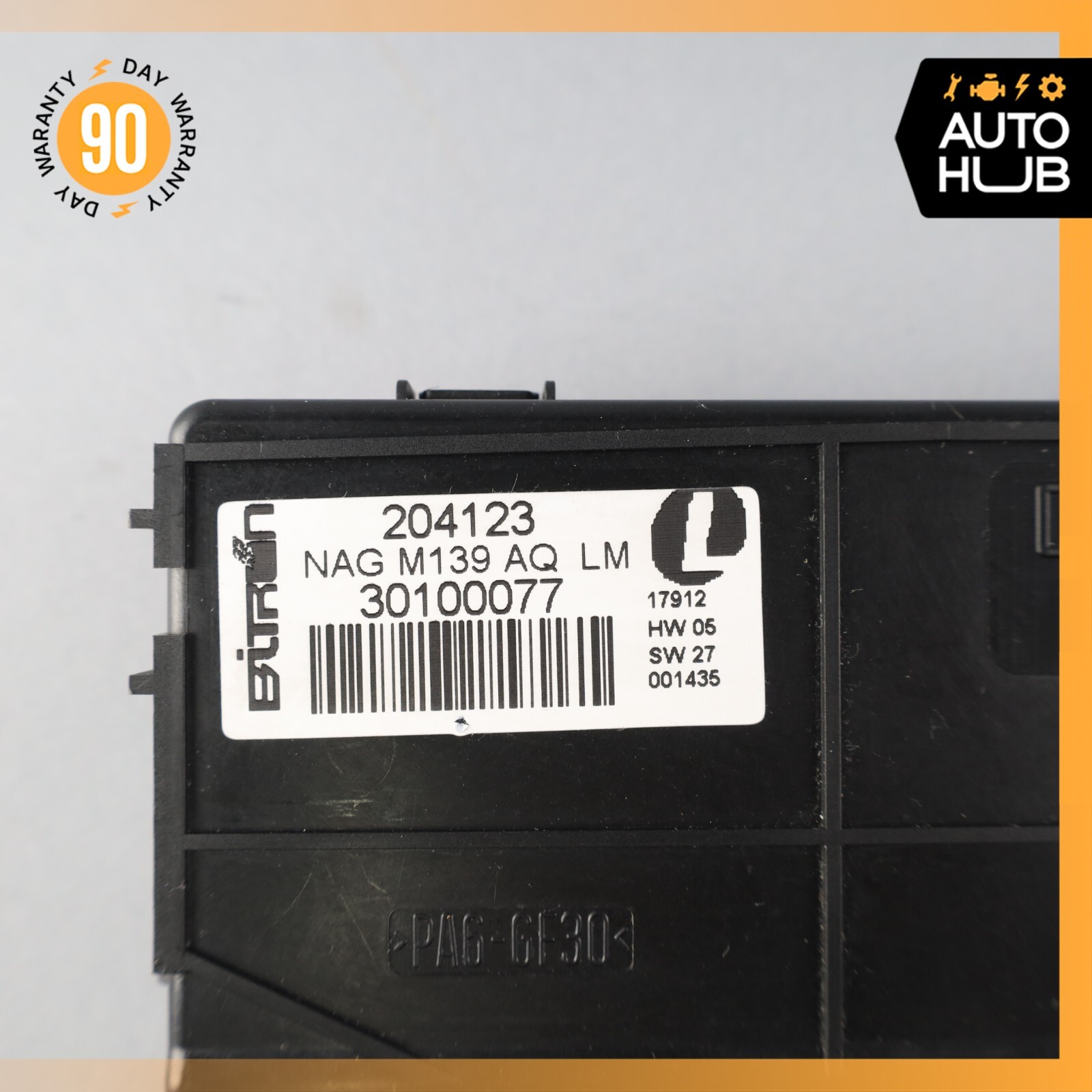 03-13 Maserati Quattroporte S M139 Front Left Side Seat Control Module OEM