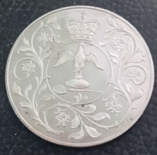 Queen Elizabeth II Silver Jubilee 6.2.1977 Crown Silver Commemorative Crown Coin