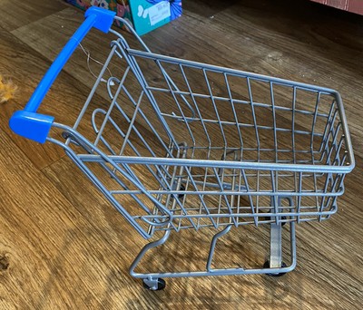american girl shopping cart