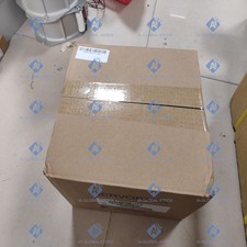 ONE NEW Omron Fast delivery SGDH-05DE-OY Warranty Included