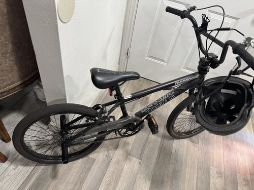 Mongoose BMX Bike - Picture 2 of 15