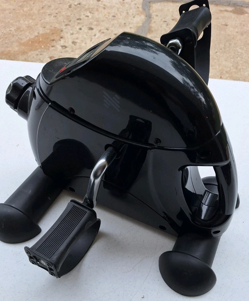 Mini Exercise Bike Bicycle Stationary Pedal Indoor Workout Cardio Fitness Gym - Image 4 of 4