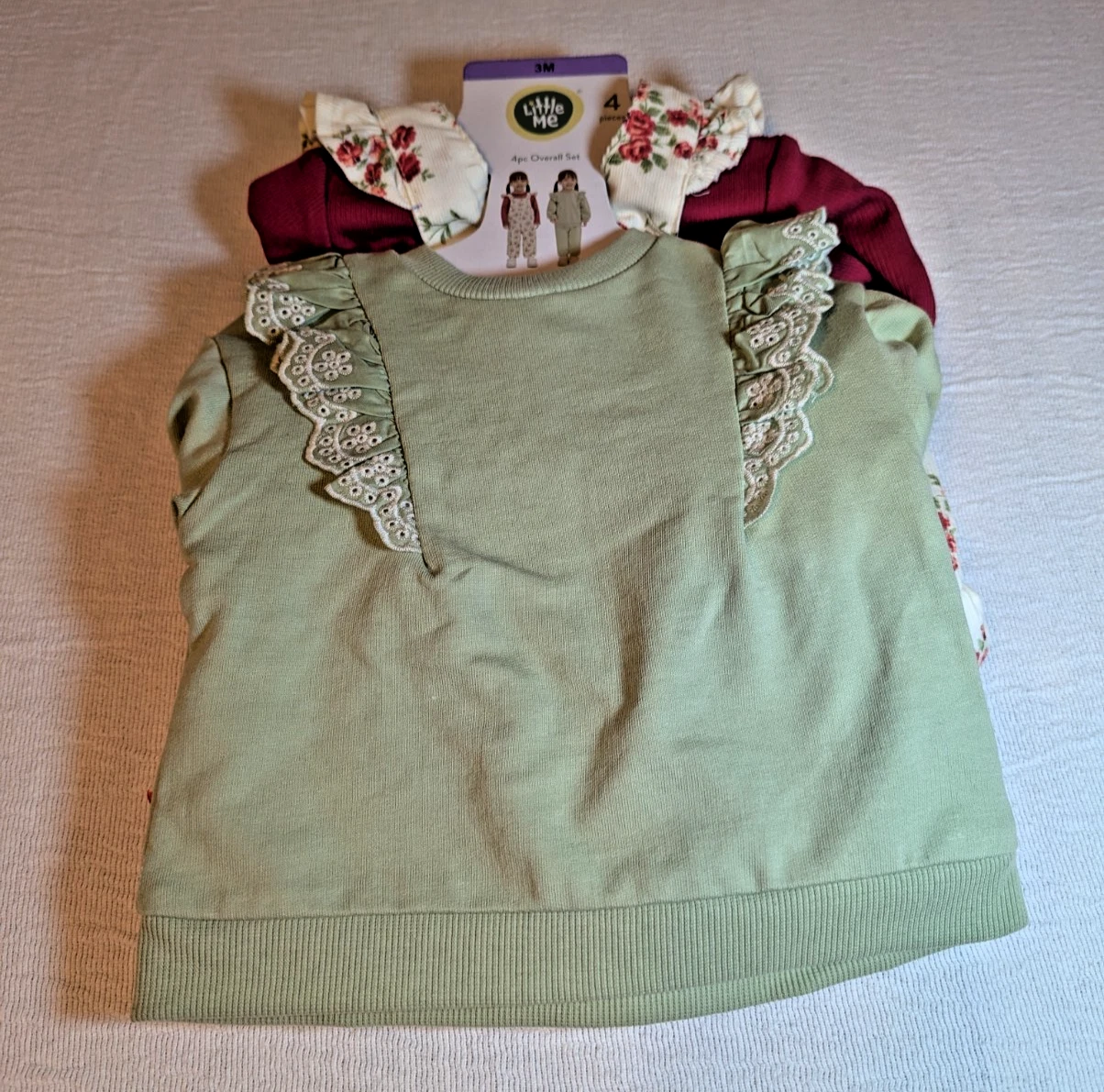 NWT 4 Piece Overall Set for Babies Light Green With a Floral Pattern Size 3...