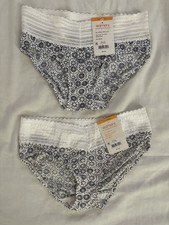 NEW Warners No Pinching No Problems Lace Hipster WR5609J 2 Pair Size Small 5