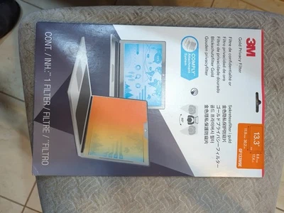 3M GF140W9E Privacy Screen Filter Gold - For 14" Widescreen Notebook 13.3" - Image 1 of 2