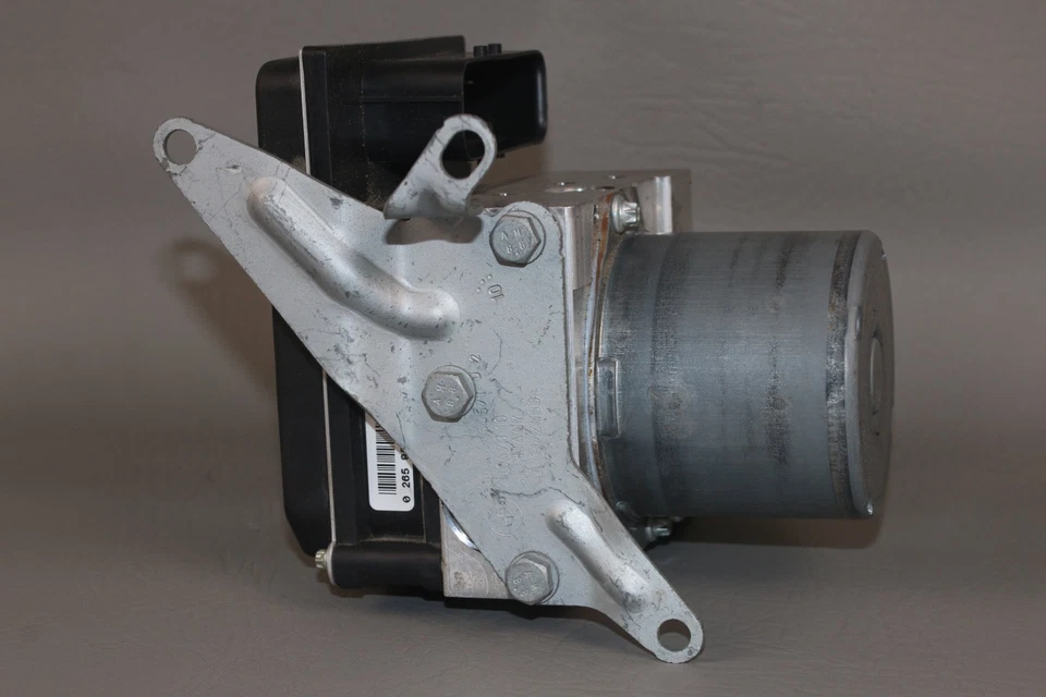 BMW 335XI 2011 bomba ABS freno antibloqueo AWD 6768550 OEM Foto 4 de 4