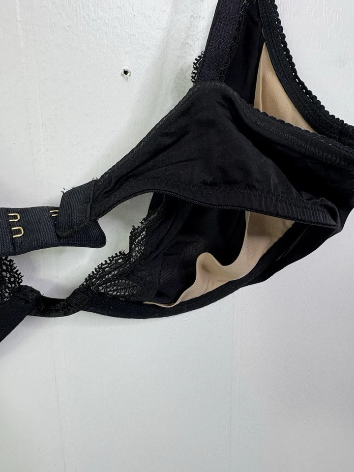 Sujetador Victorias Secret Mujer Talla 36C Muy Sexy Transparente Sin Acolchado Copas Delicado Foto 3 de 4