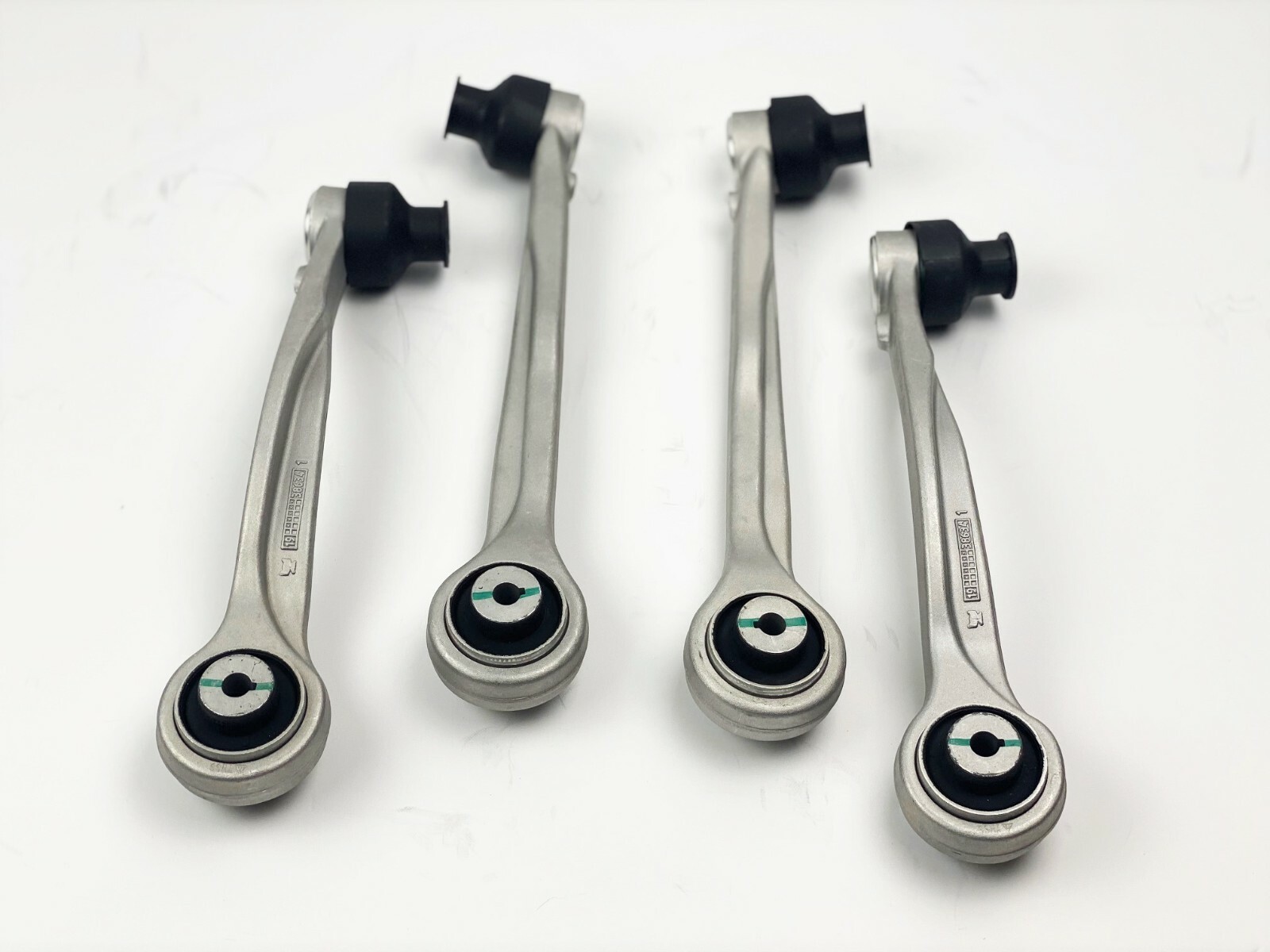 Bentley Bentayga Front Suspension Control Arms Set With Ball Joints