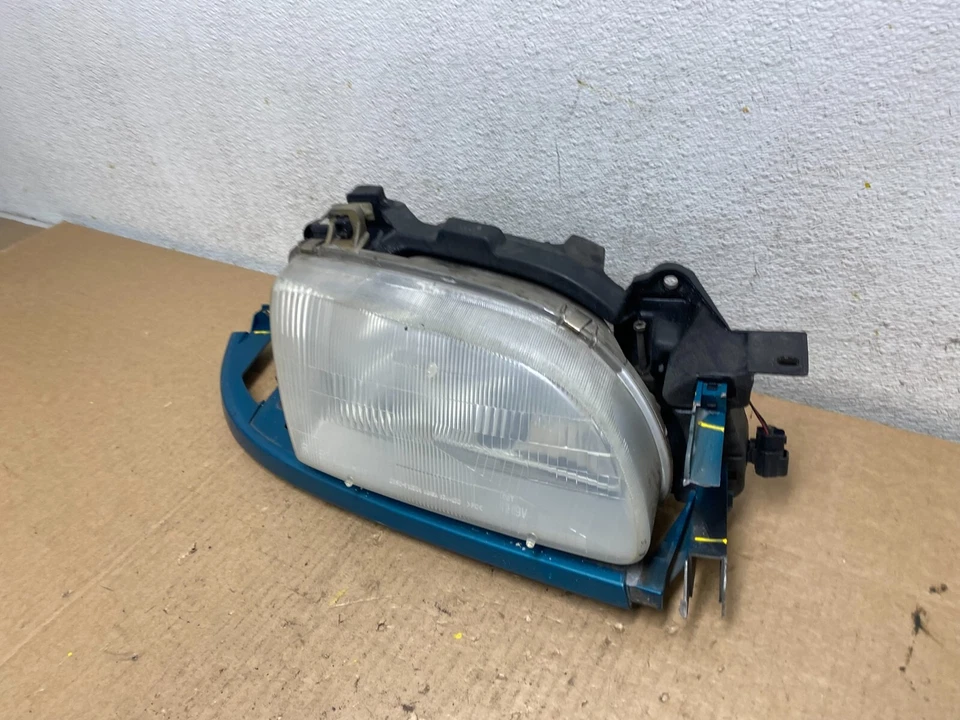 Faro halógeno lateral derecho pasajero Ford Aspire 1994 a 1996 L8217 DG Foto 2 de 4