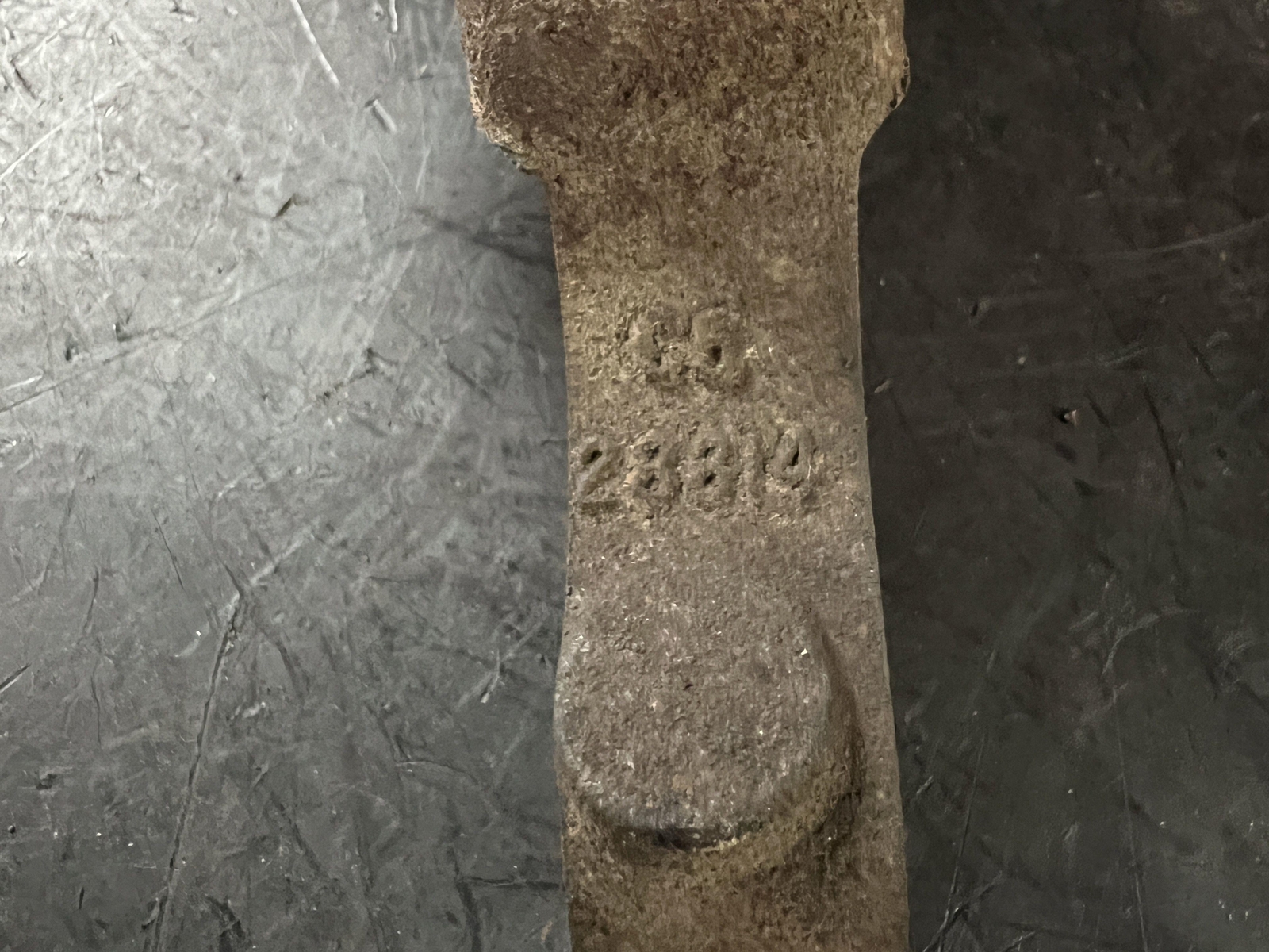 89-90 CHRYSLER TC MASERATI FRONT PASSENGER RIGHT RH STEERING KNUCKLE