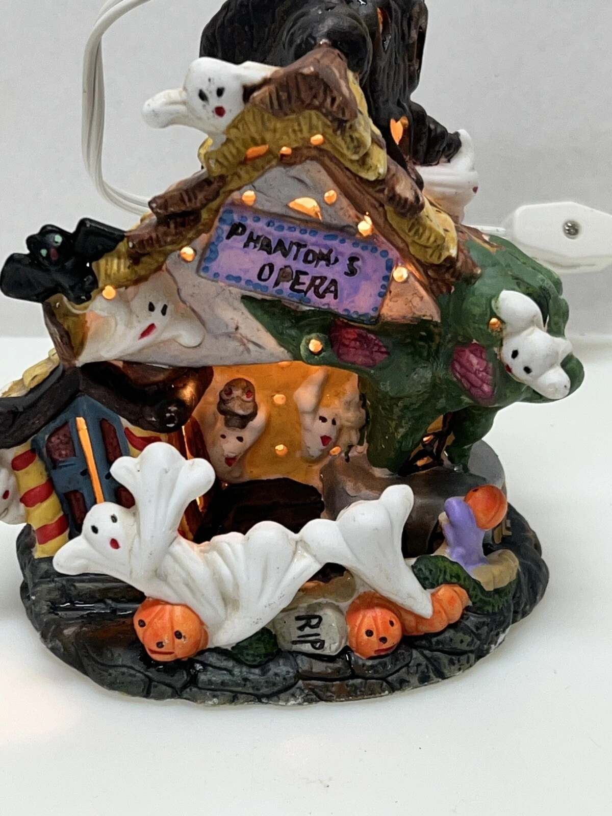 1998 Spooky Hollow Lighted Porcelain Phantom’s Opera House Halloween Vintage