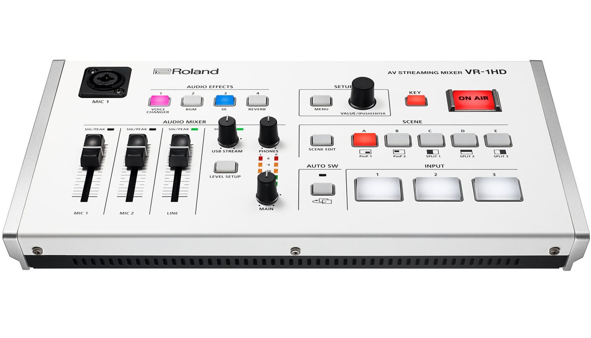 Roland VR-1HD | AV Streaming Mixer | 3x HDMI | 2x XLR | OVP & NEU 