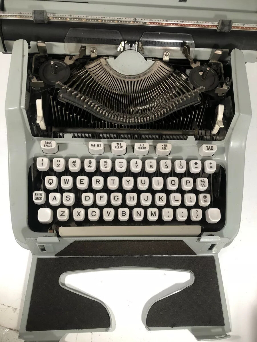 Hermes 3000 Portable Typewriter Manual Pale Green Made In Hermes 3000 Portable Typewriter Manual Pale Green Made In