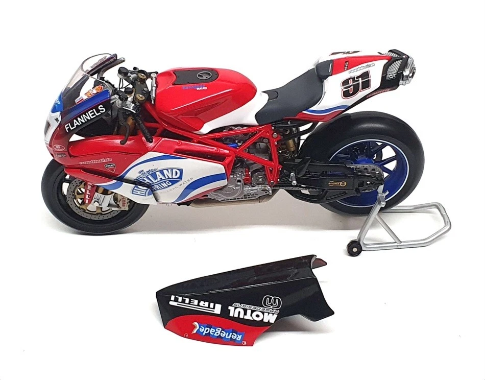 Minichamps escala 1/12 122 040291 - Ducati 999RS L. Haslam WSB 2004 Foto 4 de 4
