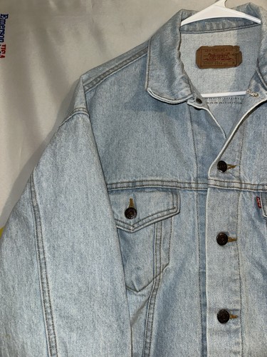 Vintage Levi’s Denim Trucker Jacket Medium Light Wash Button Up 80s 90s by Levi's, Size M, $34.97 - Photo 3