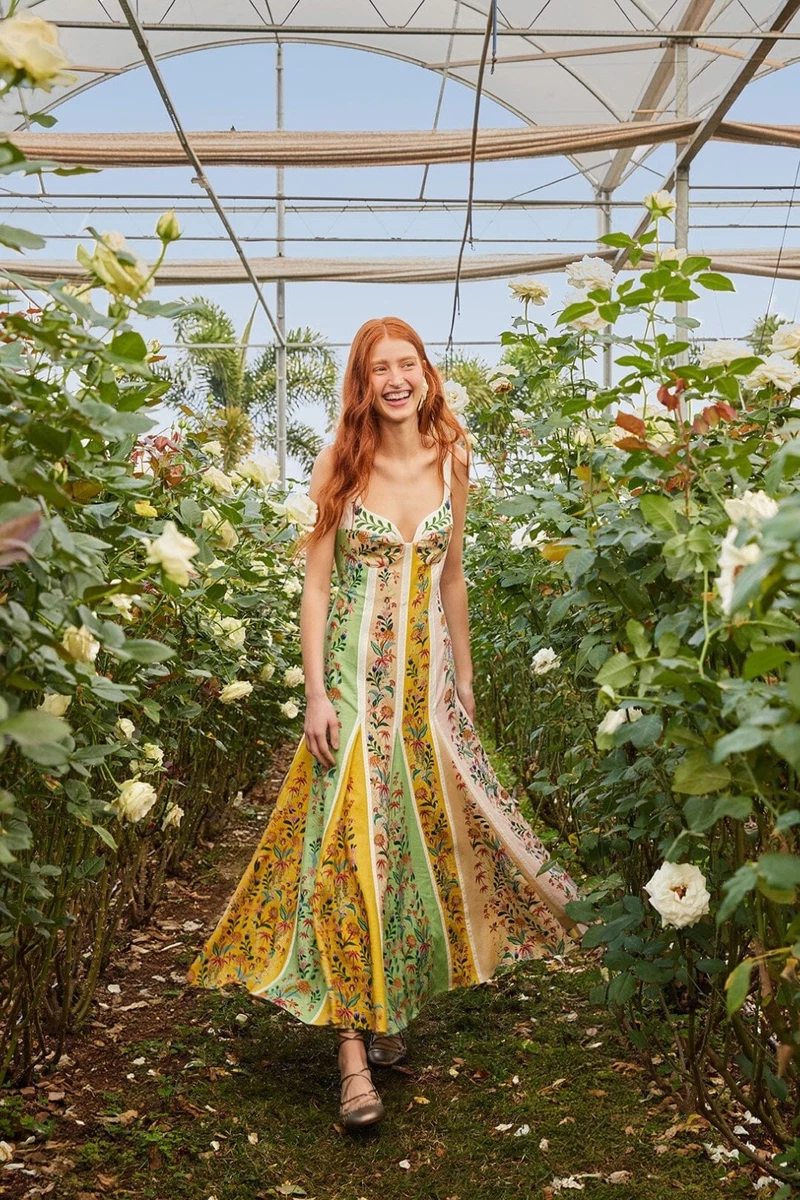 penny in green dress Alice 19 main image 0