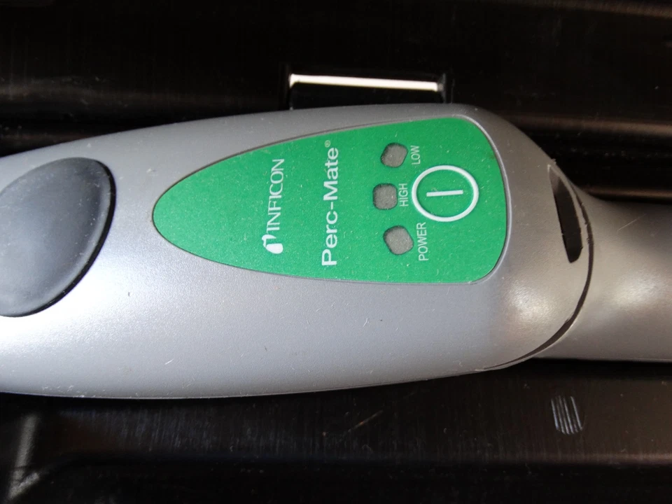 inficon perc-mate perc leak detector in case - Image 3 of 4