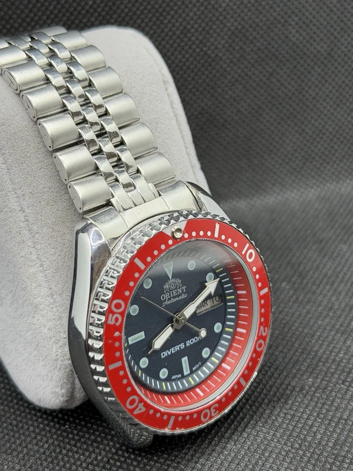 Orient Diver’s 200m Automatic Pepsi Red Bezel Watch Japan – Works – Vintage Mako - Image 3 of 4