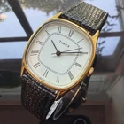 Vintage Timex Mechanical Cushion Roman Numerals Men’s Wristwatch Running 33mm
