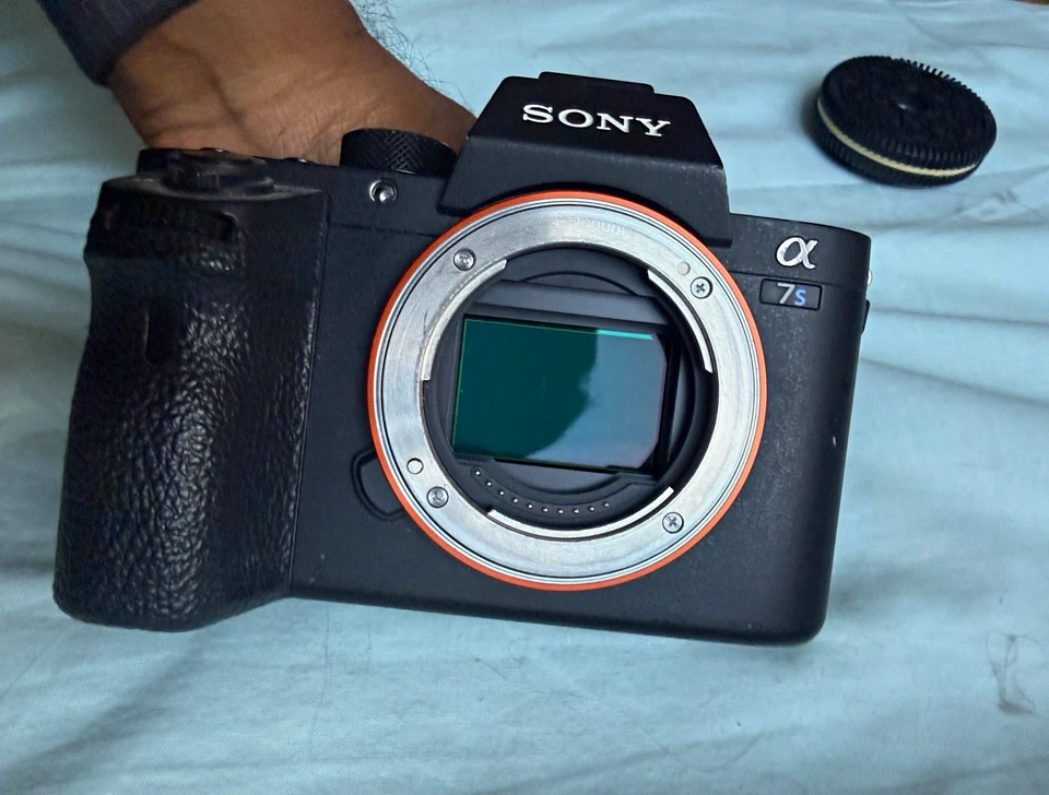 Sony Alpha 7S II, photo 1 of 5