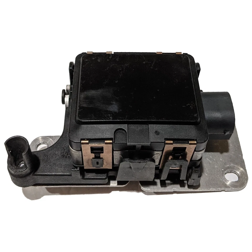 OEM Adaptive Cruise Control Distance Radar Sensor BMW G20 G05 G06 G07 / 6898190 - Image 2 of 3