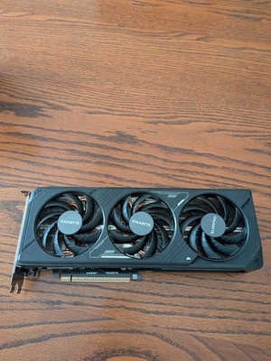 GIGABYTE NVIDIA RTX 5070 WINDFORCE SFF GPU 12GB GDDR7 Graphics Card GV-N5070WF3
