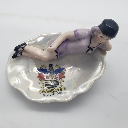 Art Deco German Style Art Nouveau Style Beauty Figurine on Shell Trinket Dish - Picture 9 of 17
