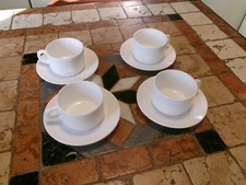 LOT DE 4  TASSES THE CHOCOLAT OPALINE ARCOPAL RONDE TOUTE BLANCHE