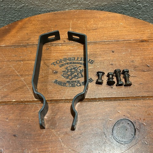 Craftsman 113.241691 Table Saw Part 62864- Flexible Shaft Holding Bracket - Picture 3 of 5