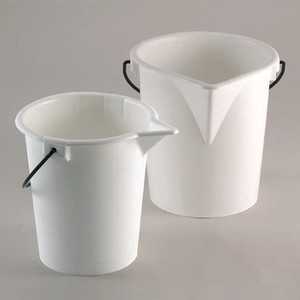 10 liter eimer mit ausguss