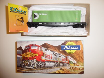 ATHEARN HO 50' Flat Carr N&W W/ Container Load Horn Hook & EZ Mate Couplers