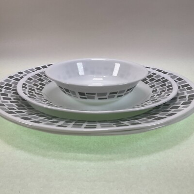 Corelle Precious Colours Platinum Silver Lot 4 Pieces