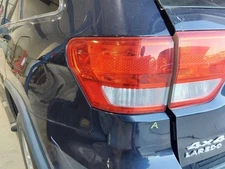 Driver Tail Light Quarter Panel Mounted Fits 11-13 GRAND CHEROKEE 2946713