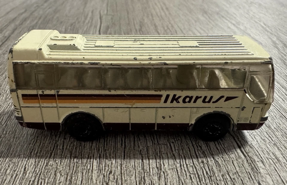 Matchbox 1986 #67-G Ikarus Coach Cream 'IKARUS' - Image 2 of 4